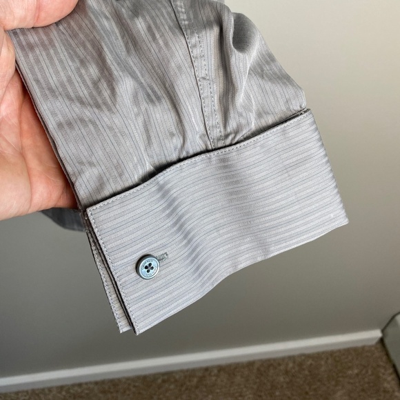 Calvin Klein Men's Silver/Gray Fine Textured Striped LS Button Up Dress Shirt XL - Picture 4 of 14